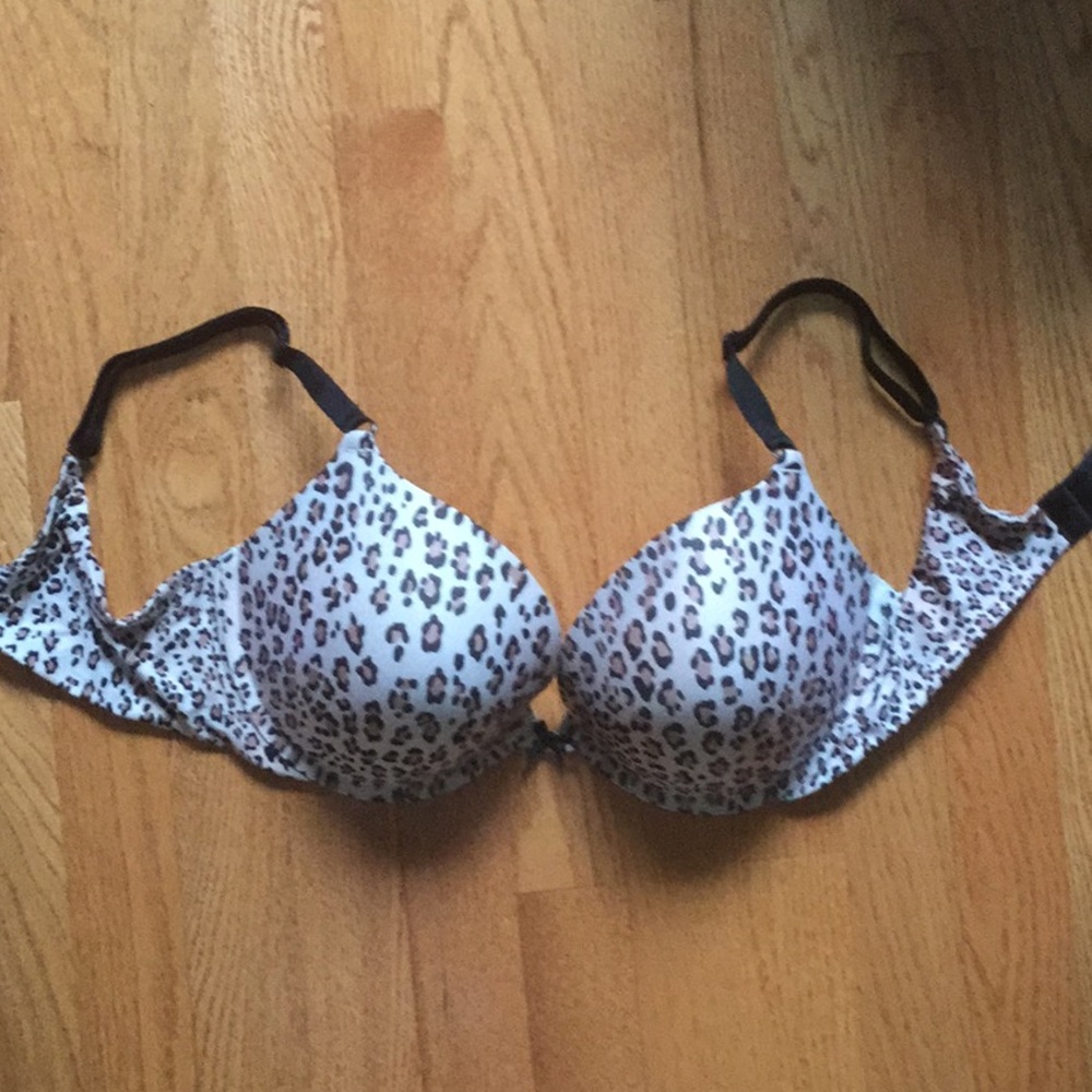 Victoria's Secret multi way push up bra